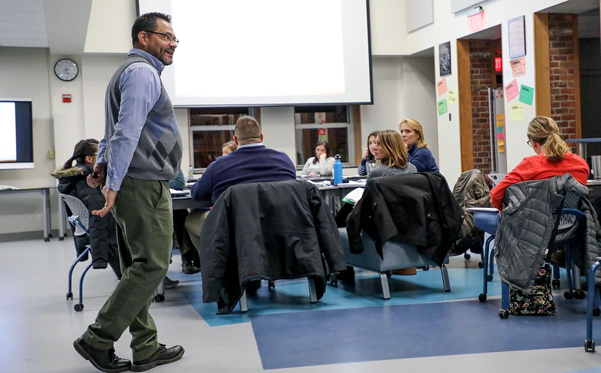 Cambridge student loan counseling manager Todd Friedhaber walks NYSUT members through the ins and outs of the student loan world. Photo by Andrew Watson.